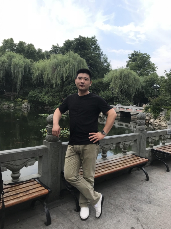 未来可期的第一张照片--连江相亲服务中心