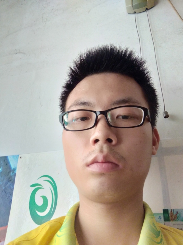 舒荷的第一张照片--连江相亲服务中心