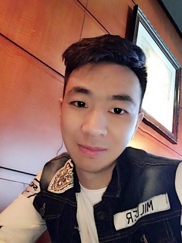滞后的微笑的第三张照片--连江相亲服务中心