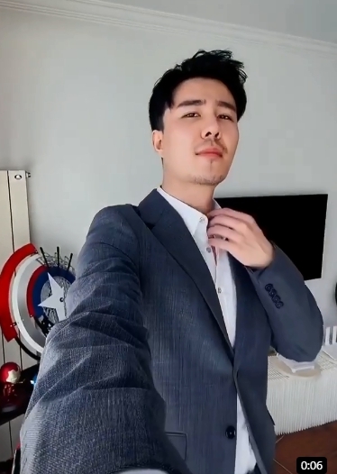 孤獨一郎的第一张照片--连江相亲服务中心