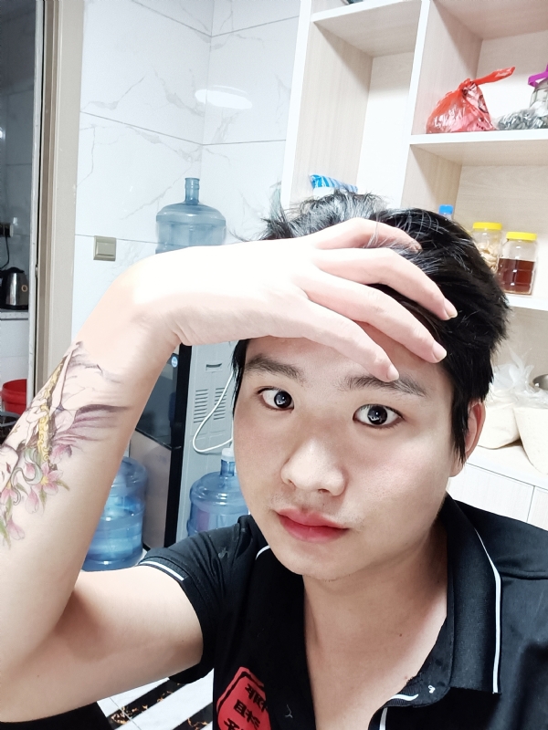 一纸荒年的第一张照片--连江相亲服务中心