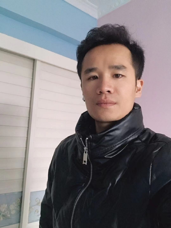小杨哥的第一张照片--连江相亲服务中心