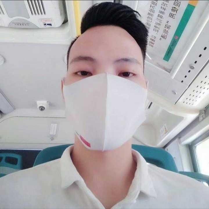 摆渡者的第一张照片--连江相亲服务中心