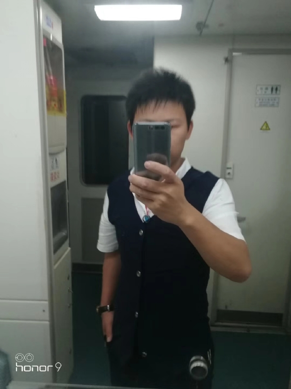 阳光下de幸福的第一张照片--连江相亲服务中心