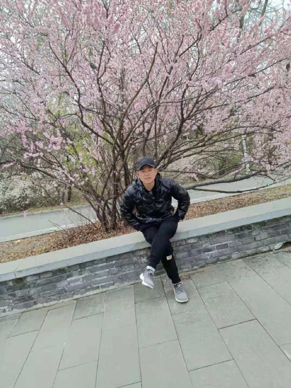 寻找幸福的第一张照片--连江相亲服务中心