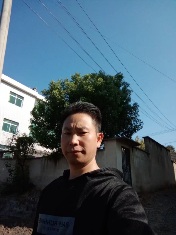 寻缘中的第二张照片--连江相亲服务中心