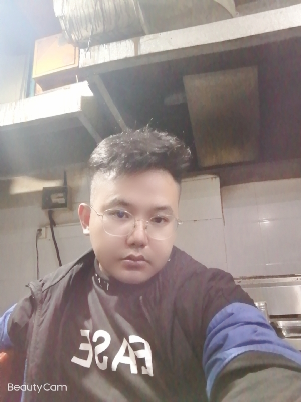 棒哥的第一张照片--连江相亲服务中心