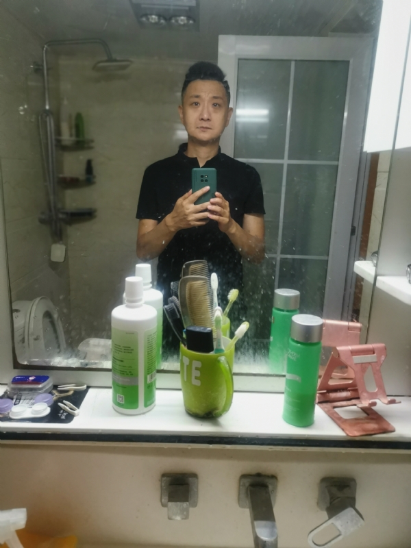 龙少的第一张照片--连江相亲服务中心