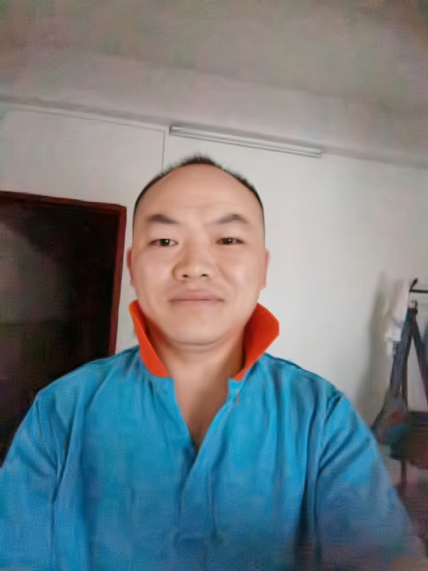 与子携老的第四张照片--连江相亲服务中心