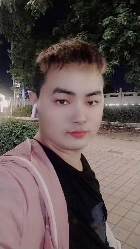康玖伟的第一张照片--连江相亲服务中心