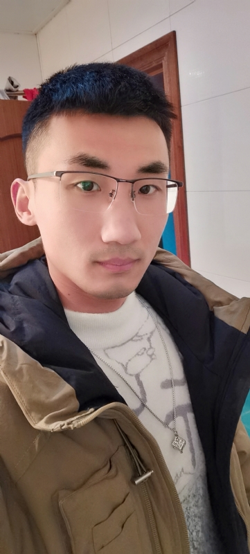 闯红灯吐泡泡的第二张照片--连江相亲服务中心