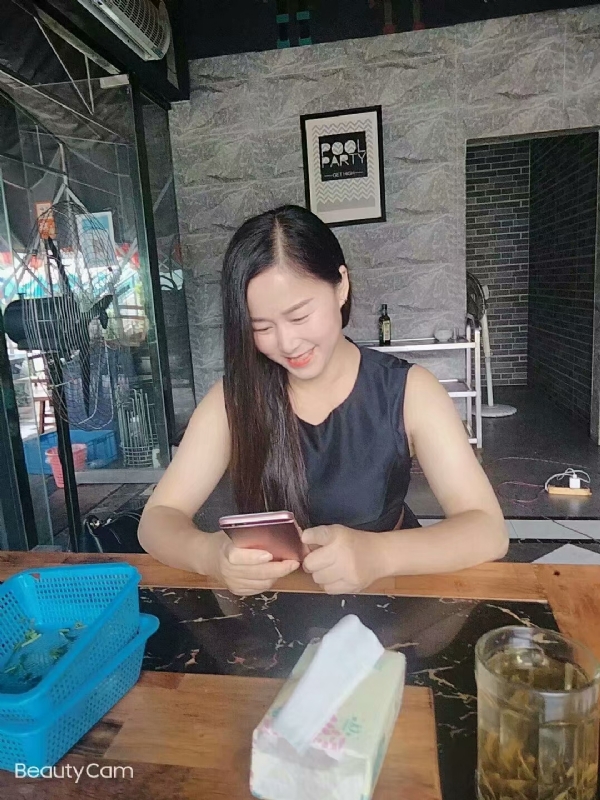 如不坚强弱给谁看的第一张照片--连江相亲服务中心