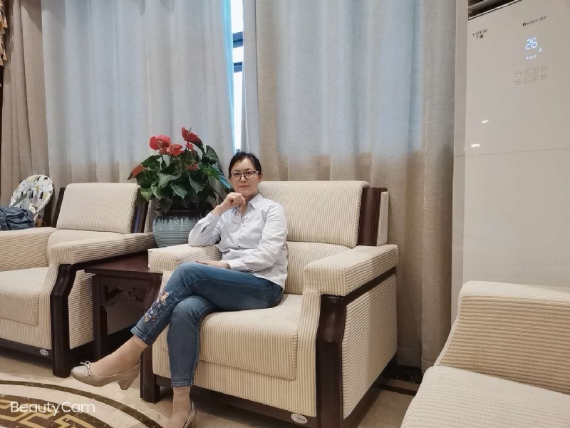 秋水伊人的第一张照片--连江相亲服务中心
