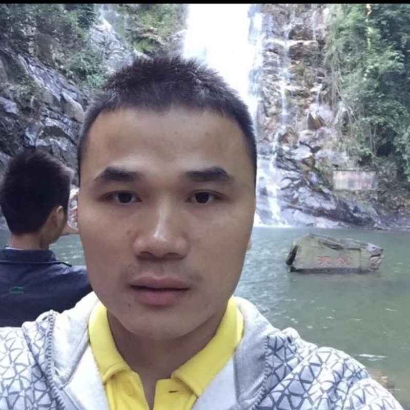 老梁的第一张照片--连江相亲服务中心