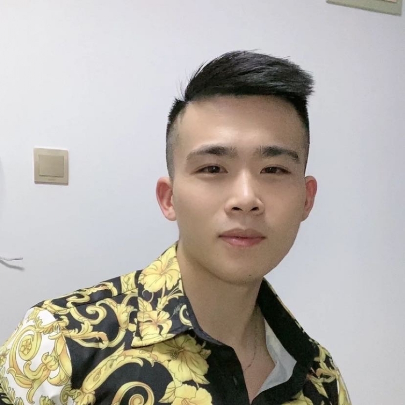 迷彩冲锋衣的第一张照片--连江相亲服务中心