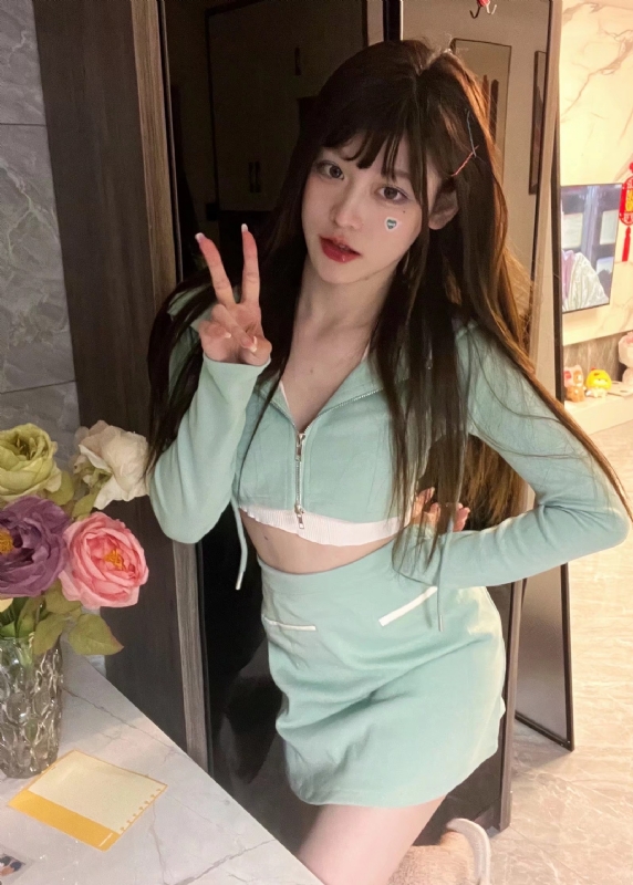 丹Dan的第一张照片--连江相亲服务中心