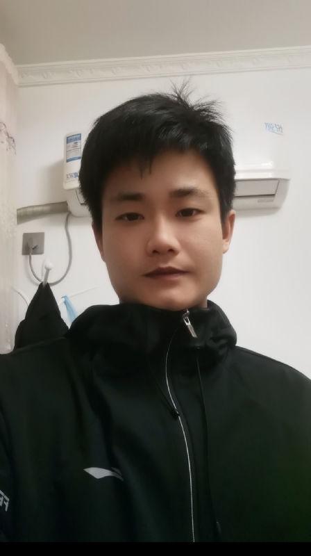 Mr丶Cui的第二张照片--连江相亲服务中心