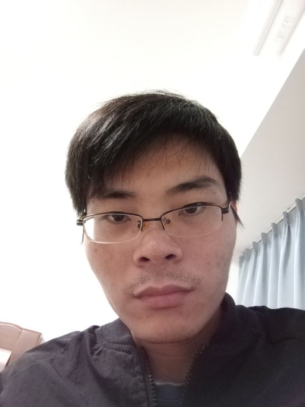 鱼秋南的第一张照片--连江相亲服务中心