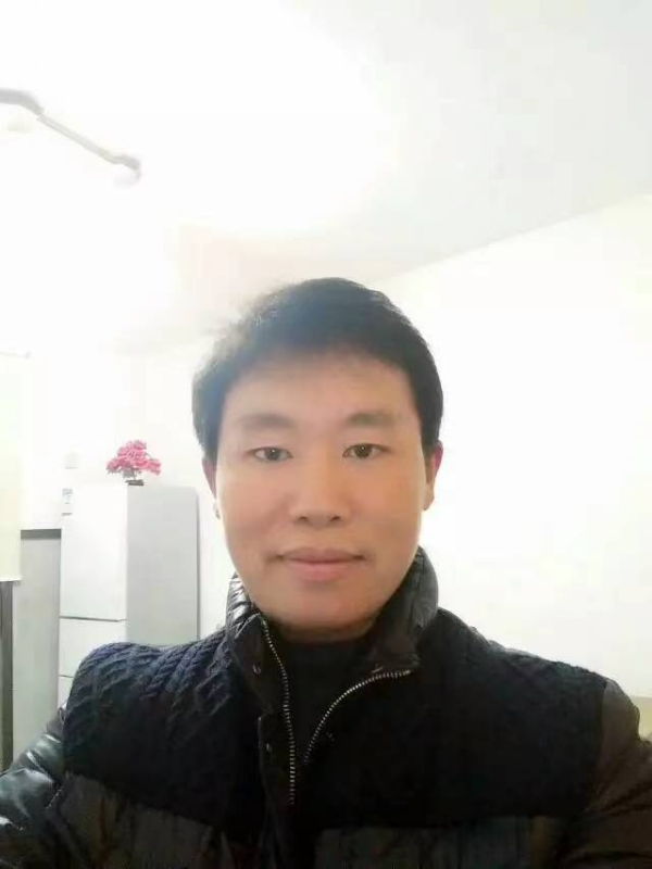 擎天柱的第一张照片--连江相亲服务中心