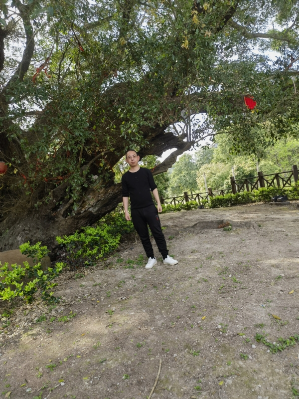 师傅被妖怪吃了的第一张照片--连江相亲服务中心