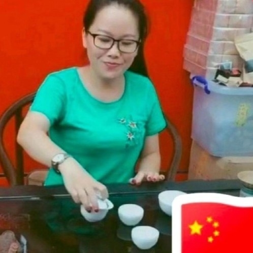 妖娆的第一张照片--连江相亲服务中心