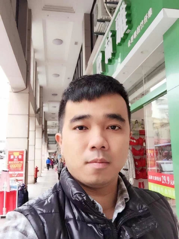 小小怪兽的第一张照片--连江相亲服务中心