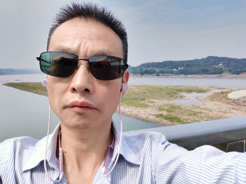 猪哥哥的第一张照片--连江相亲服务中心