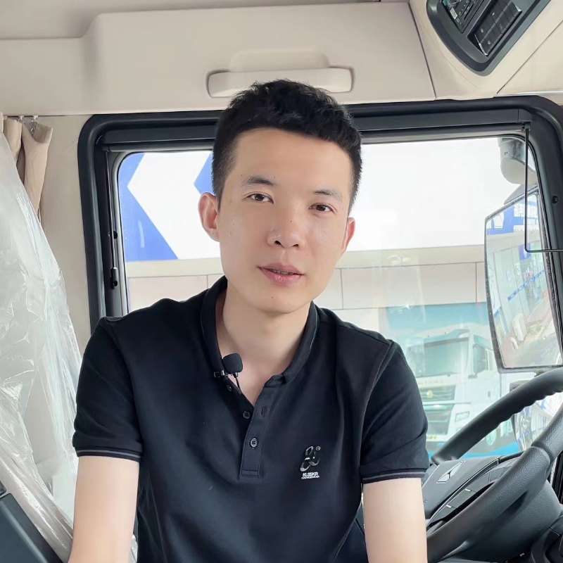 胡一凡的第二张照片--连江相亲服务中心
