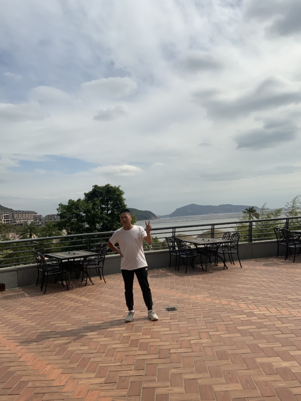 心酸瑟果的第一张照片--连江相亲服务中心