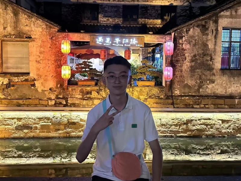 李四的第一张照片--连江相亲服务中心