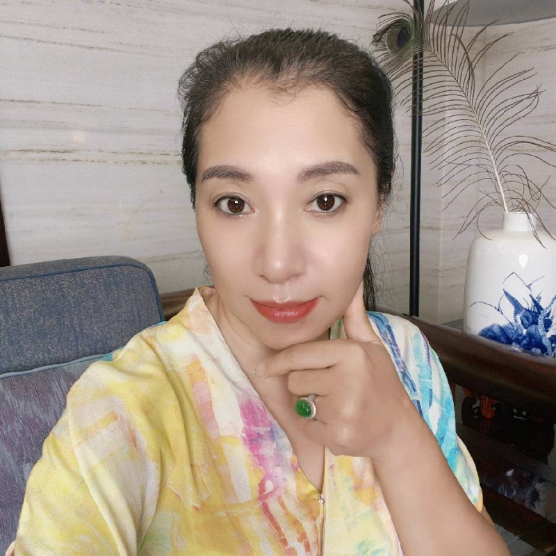 仝馨的第一张照片--连江相亲服务中心