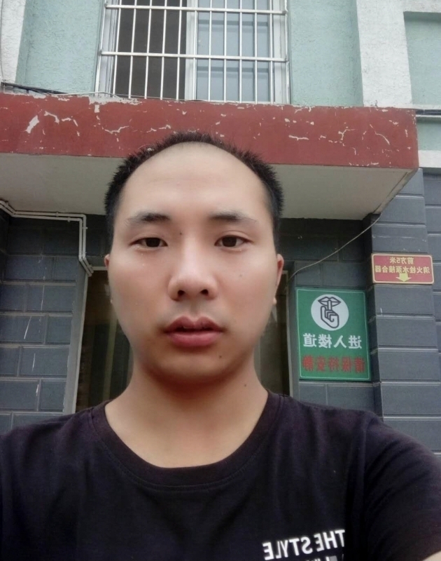 亮亮的第一张照片--连江相亲服务中心