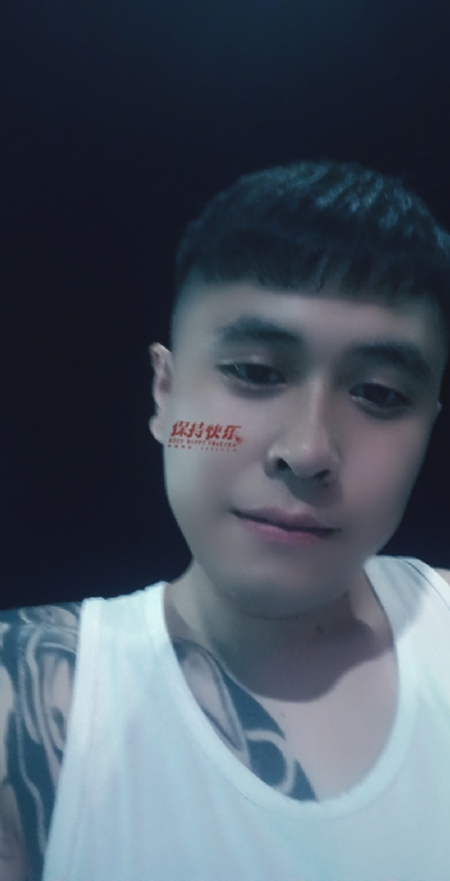 愚忠的第一张照片--连江相亲服务中心