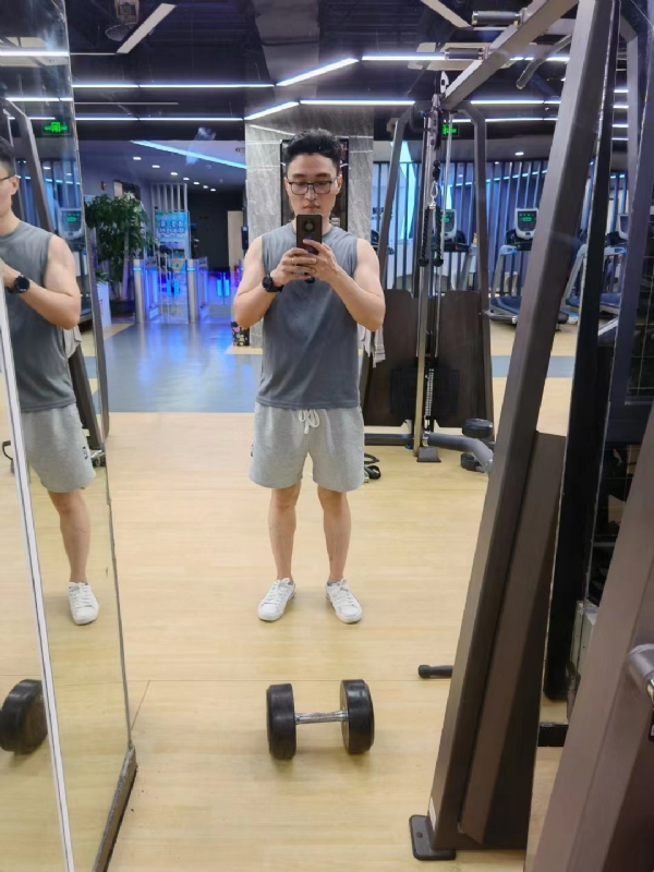 超哥的第一张照片--连江相亲服务中心
