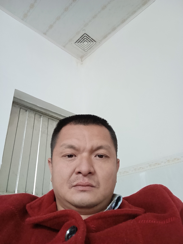 兰成龙的第一张照片--连江相亲服务中心