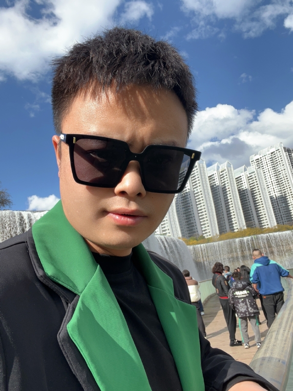 子阳的第一张照片--连江相亲服务中心