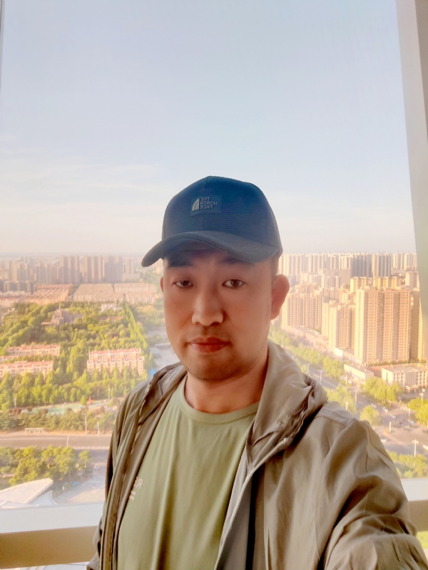 勇攀高峰的第一张照片--连江相亲服务中心