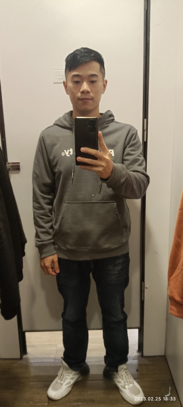 酷酷的少年的第一张照片--连江相亲服务中心