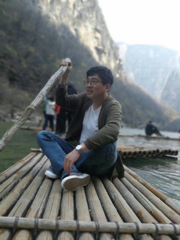 风被吹走了的第一张照片--连江相亲服务中心