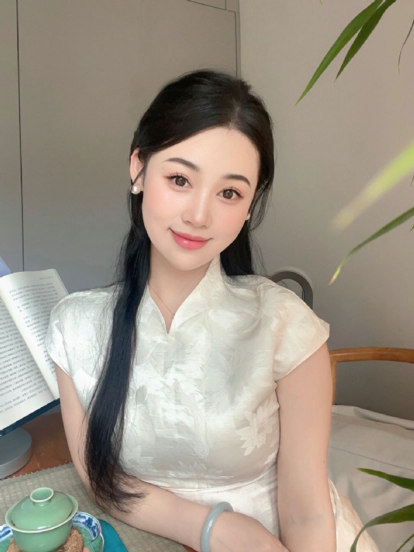 小慧的第一张照片--连江相亲服务中心