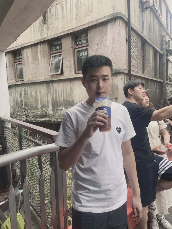 尚龙的第二张照片--连江相亲服务中心
