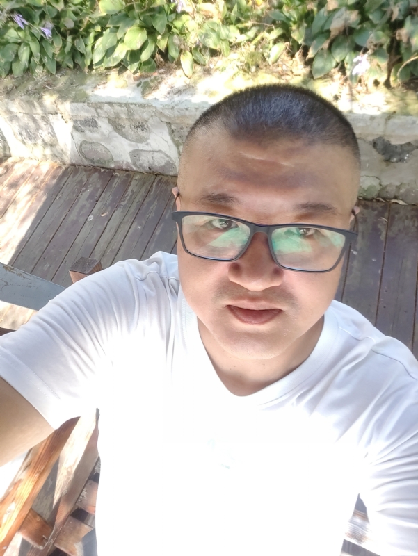羊十八的第一张照片--连江相亲服务中心