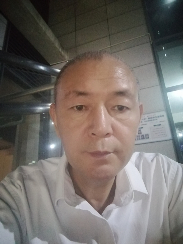 老李的第一张照片--连江相亲服务中心