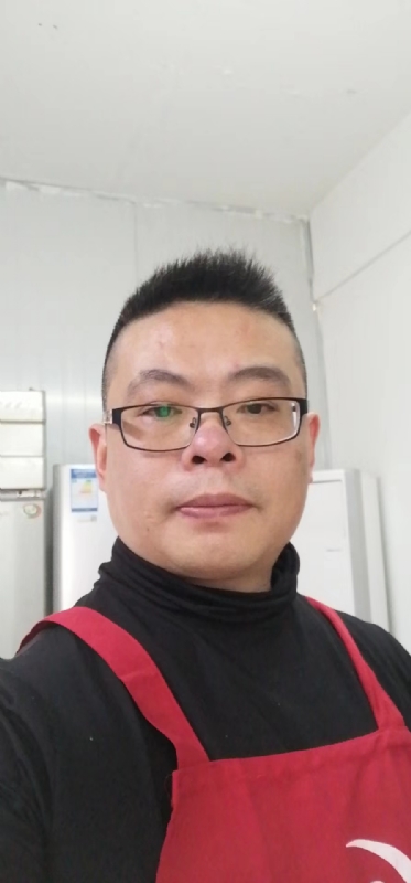 努力奋斗的第一张照片--连江相亲服务中心