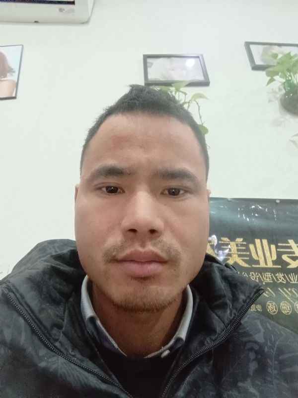 liuliyong的第一张照片--连江相亲服务中心