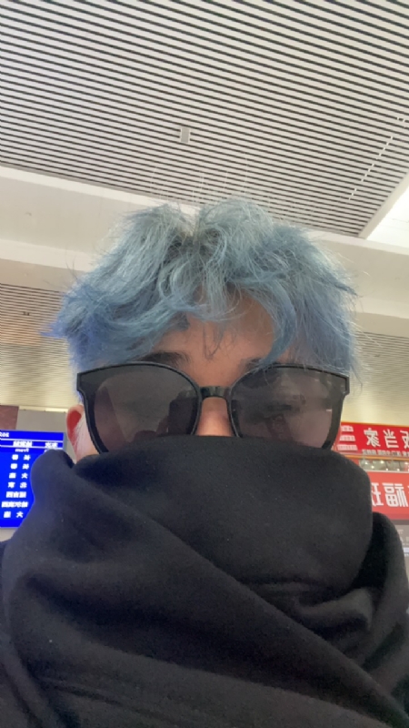 平行线的第二张照片--连江相亲服务中心