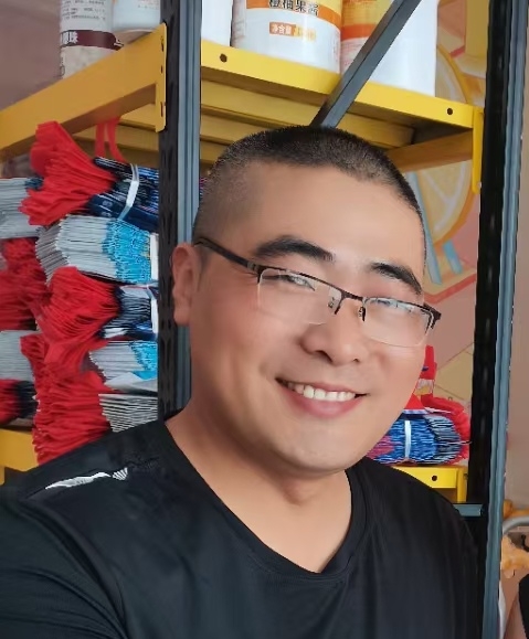 乐陶陶的第一张照片--连江相亲服务中心