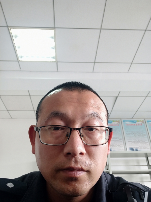 布鲁斯贺的第三张照片--连江相亲服务中心