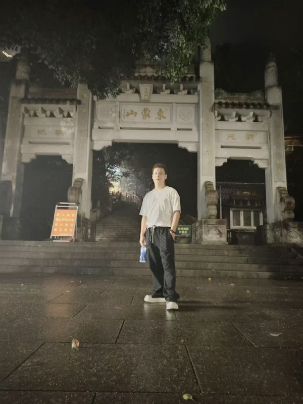 慕晨的第一张照片--连江相亲服务中心