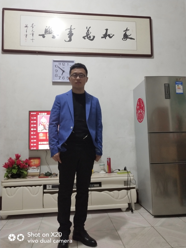 孤独的狼的第一张照片--连江相亲服务中心